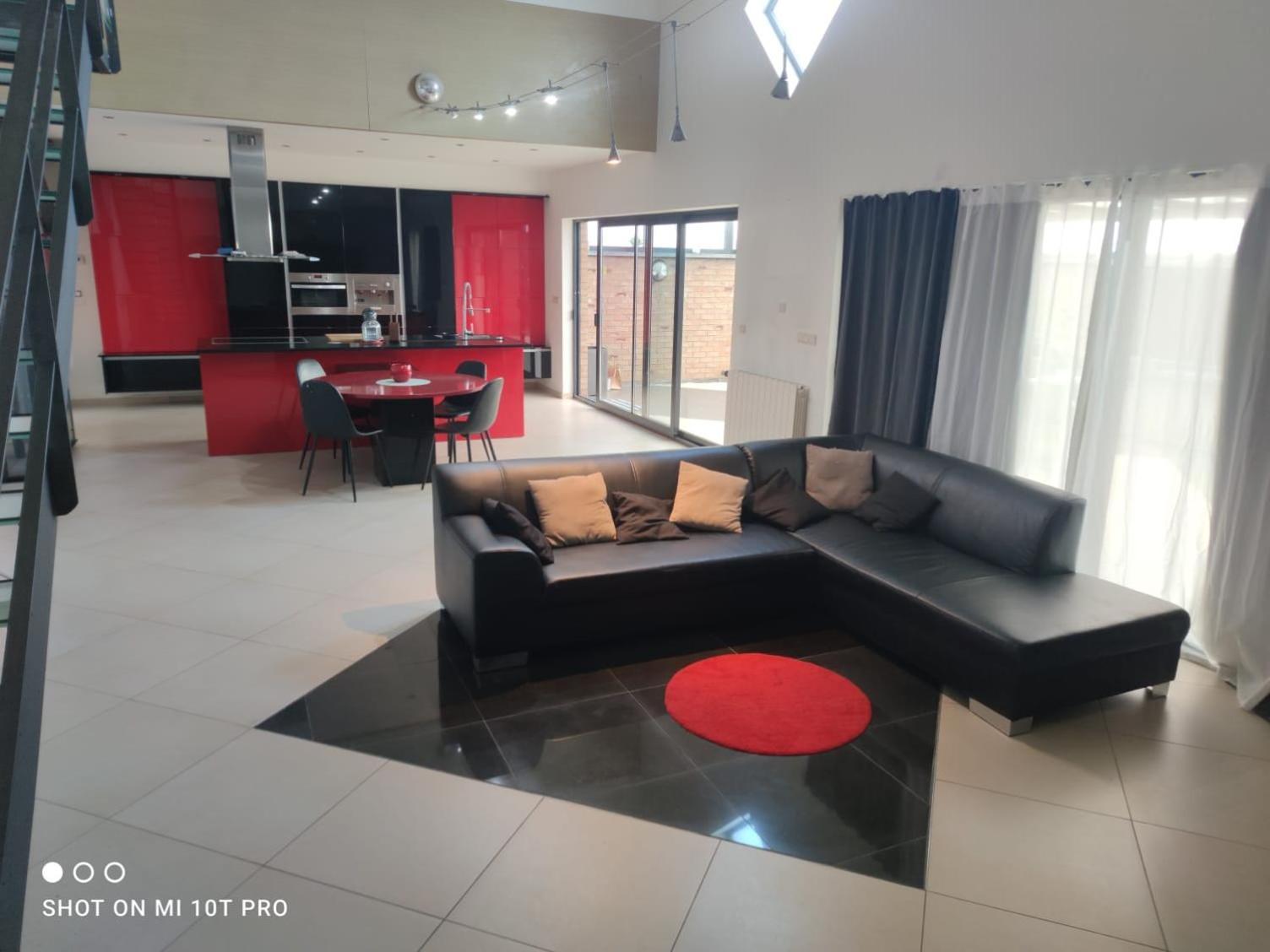 Belle Villa De Luxe Avec 8 Chambres Charleroi Bilik gambar