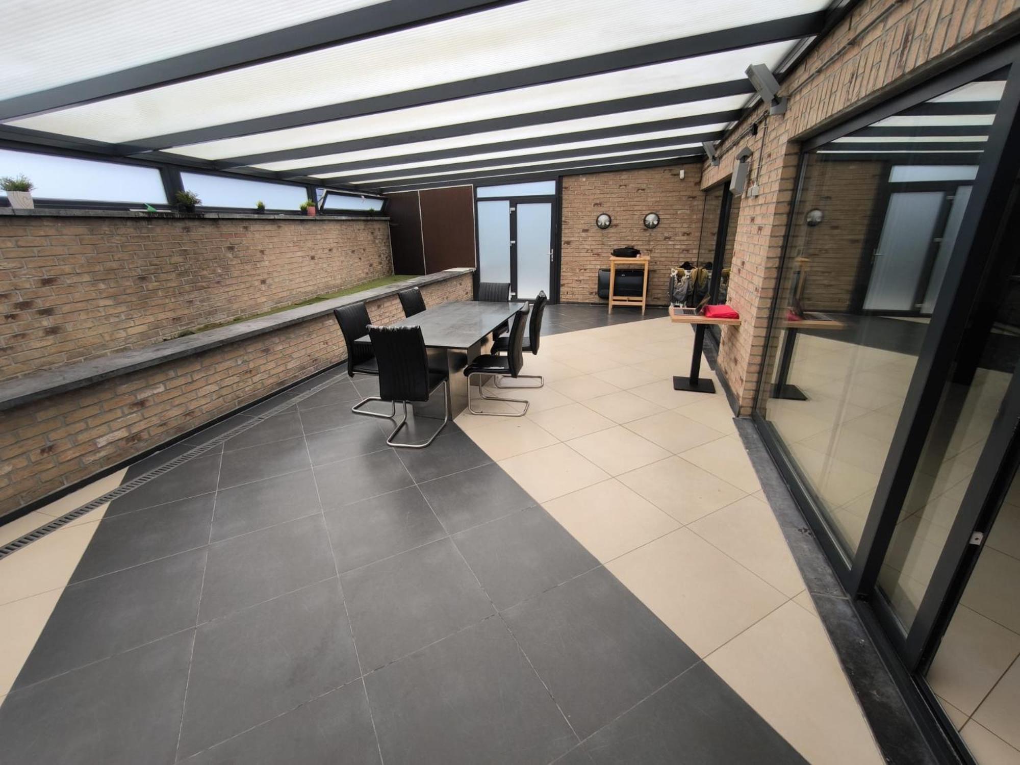 Belle Villa De Luxe Avec 8 Chambres Charleroi Luaran gambar