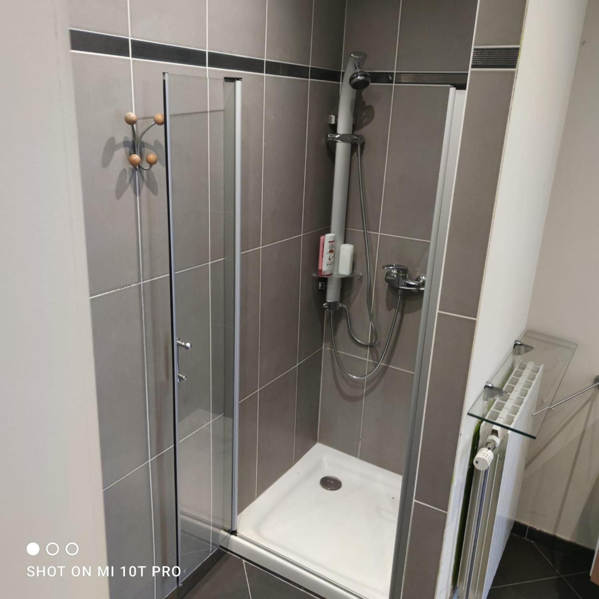 Belle Villa De Luxe Avec 8 Chambres Charleroi Luaran gambar